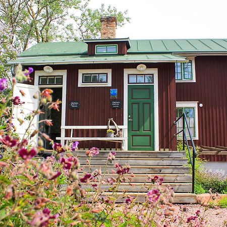 Brobacka Gasthem Bed & Breakfast Jomala ภายนอก รูปภาพ