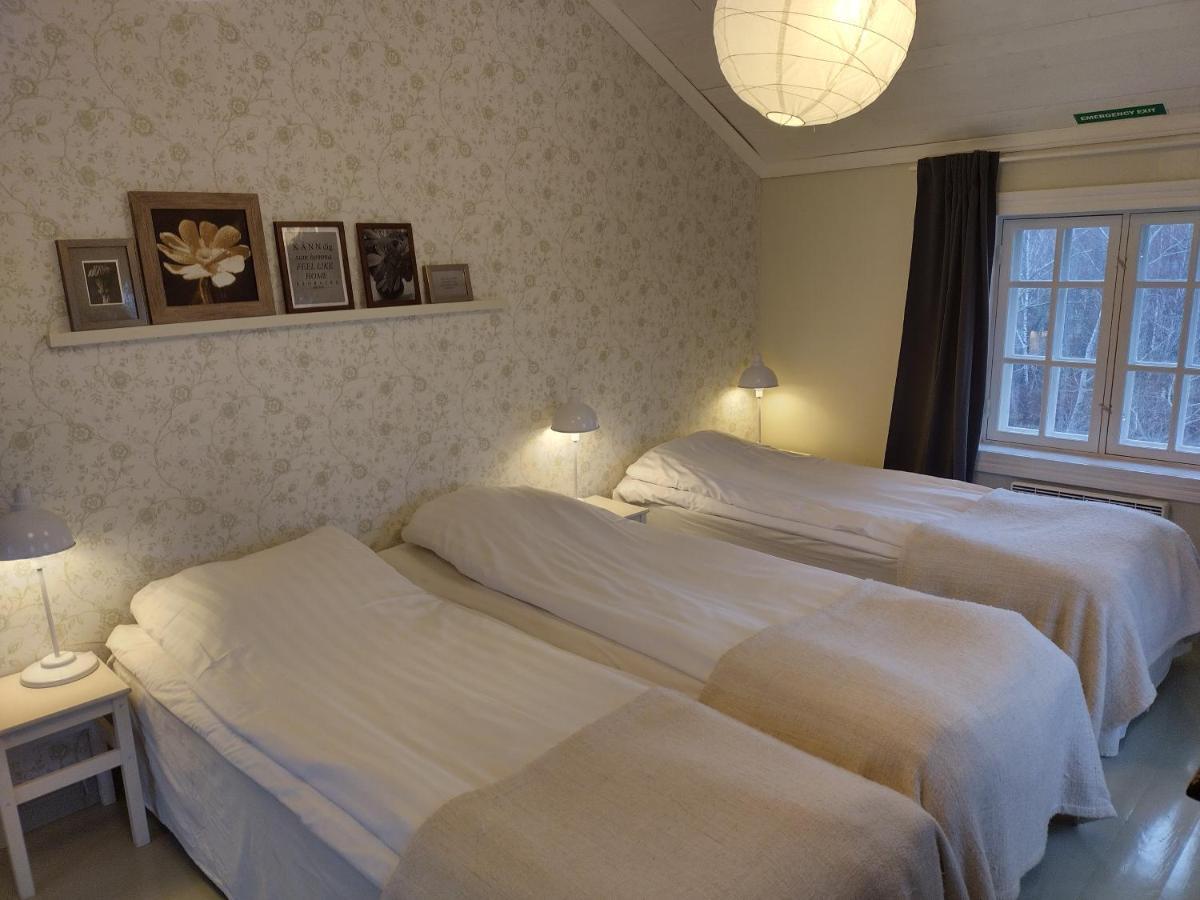 Brobacka Gasthem Bed & Breakfast Jomala ภายนอก รูปภาพ