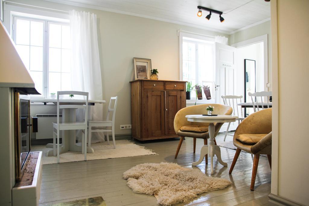 Brobacka Gasthem Bed & Breakfast Jomala ภายนอก รูปภาพ